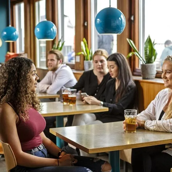 Loft - HI Eco Hostel, hotel v Reykjavíku