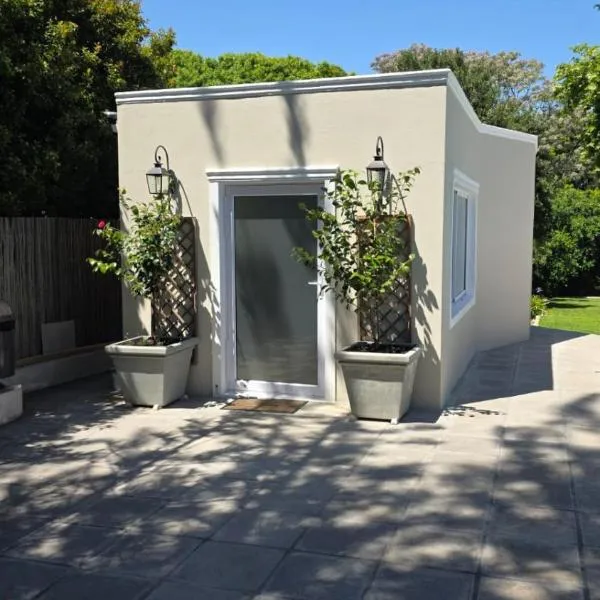 Camellia Cottage - Pool Room, hotel Meadowridge városában