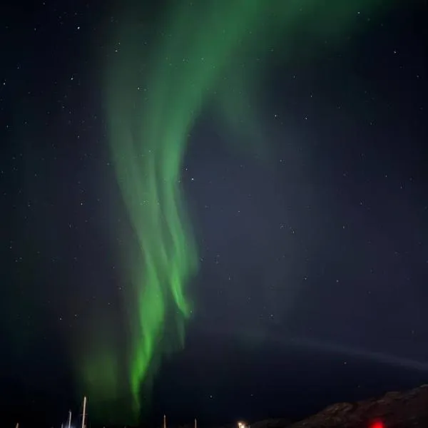 We are located in the center of Bodo, near the train station and the airport, hotel v destinaci Bodø