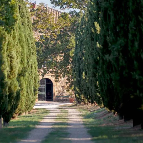 Villa Le Prata - Residenza del Vescovo - Cantina & Relais, hotel in Montalcino