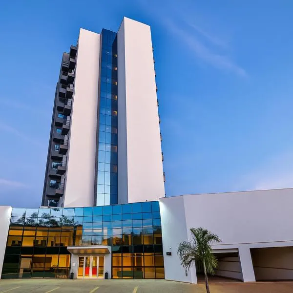 Hotel Amsterdam Montes Claros, hotel en Montes Claros