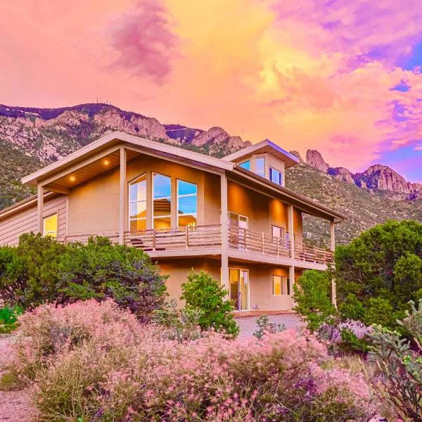 Luxury of the Ritz set in the National Forest, hotel in Albuquerque