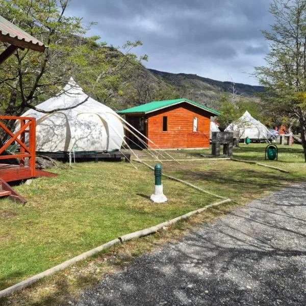 Glamping Río Serrano - Caja Los Andes, hotel em Torres del Paine
