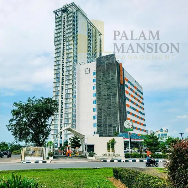 Palam Mansion at Apartment One Residence，位于巴淡岛中心的酒店