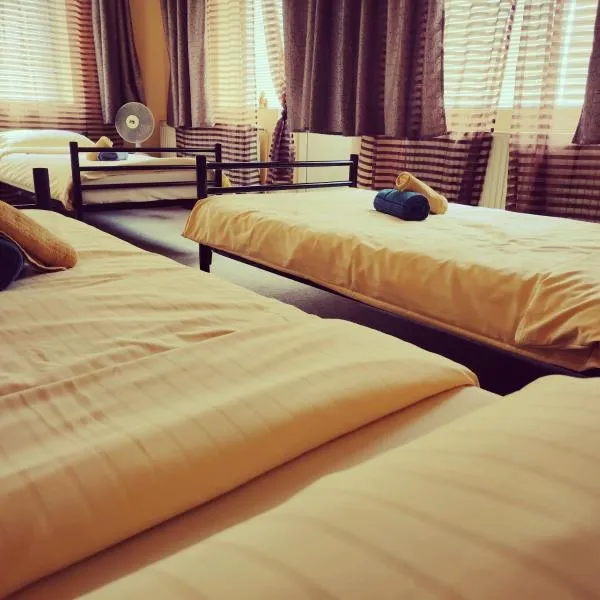 Clara Family Room, hotel in Cluj-Napoca