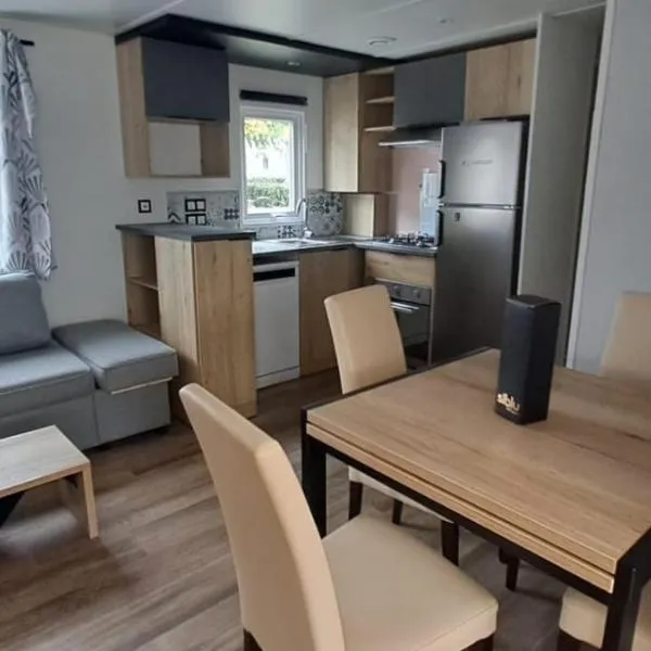 Ronce les bains、ラ・トランブラードのホテル