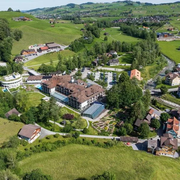 Resort Hof Weissbad โรงแรมในWeissbad