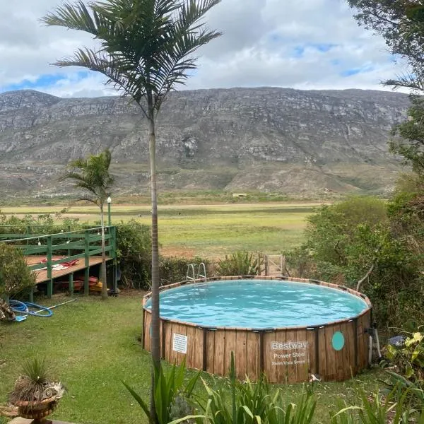 Quintal da Prainha - Lapinha da Serra, hotel in Santana do Riacho