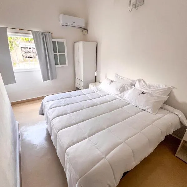 Departamentos DCB、カピージャ・デル・モンテのホテル