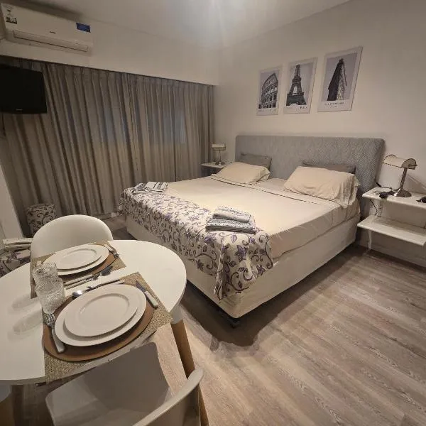 Monoambiente en Recoleta, готель у Буенос-Айресі