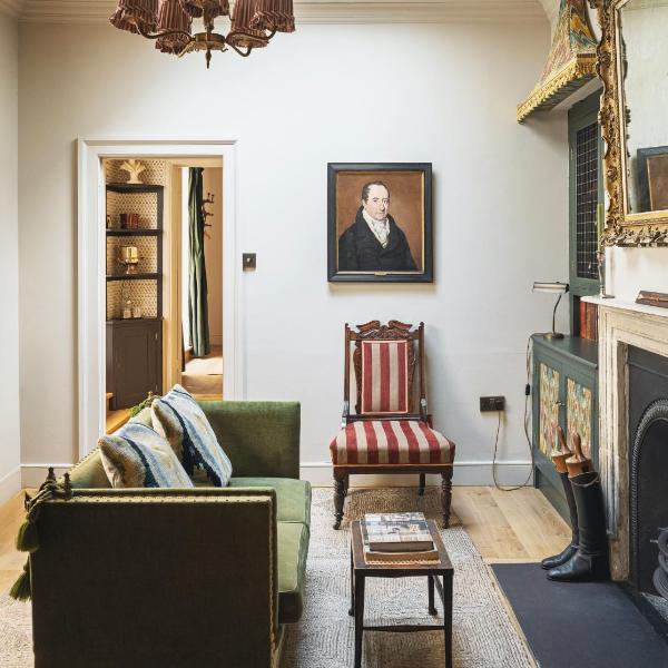 Luxury Central Bath Apartment with Private Sauna, Bath