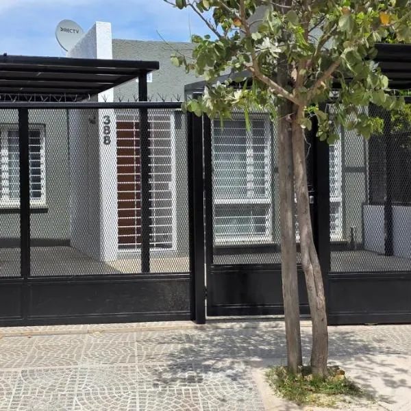 Casa de Agus - Con pileta climatizada, hotel en Córdoba