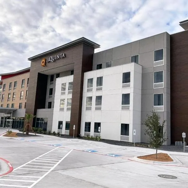 La Quinta Inn & Suites by Wyndham Eagle Pass, Hotel in Eagle Pass