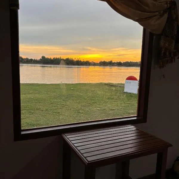 Vera Sunset homestay local experience with lao family、Muang Khôngのホテル