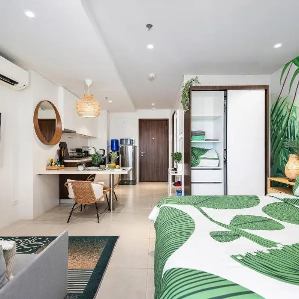 Dominiks Green Heaven Epic Ocean View Tambuli Pool、Lapu Lapu Cityのホテル