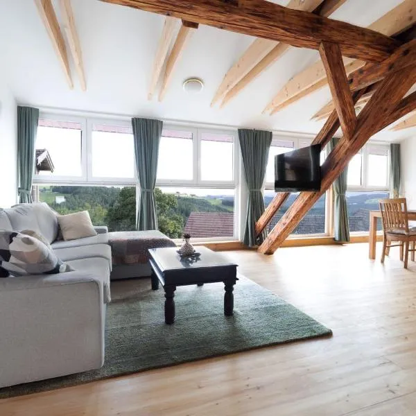 Panoramablick Bucklige Welt, hotel a Edlitz