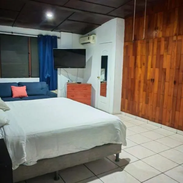 Habitación Lomas de San Francisco, hotel a San Salvador