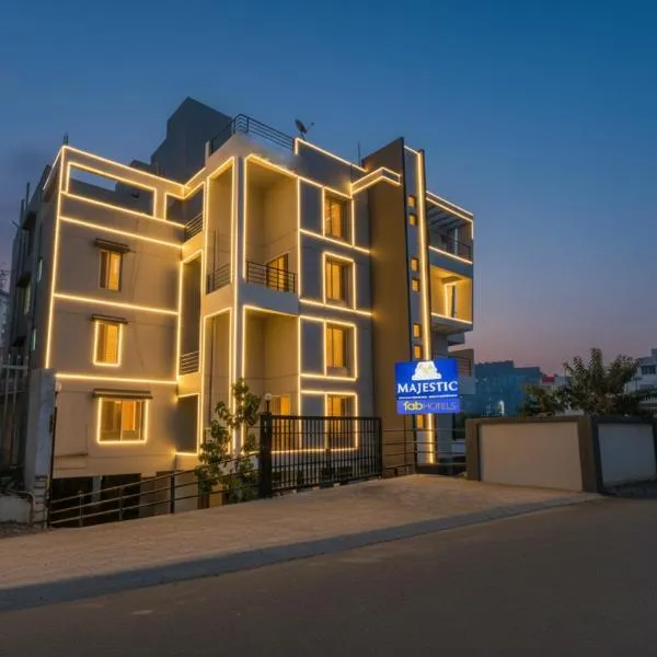 FabHotel Majestic Luxurious - Nr Rajaram Bhiku Pathare Stadium, hotel v destinaci Puné