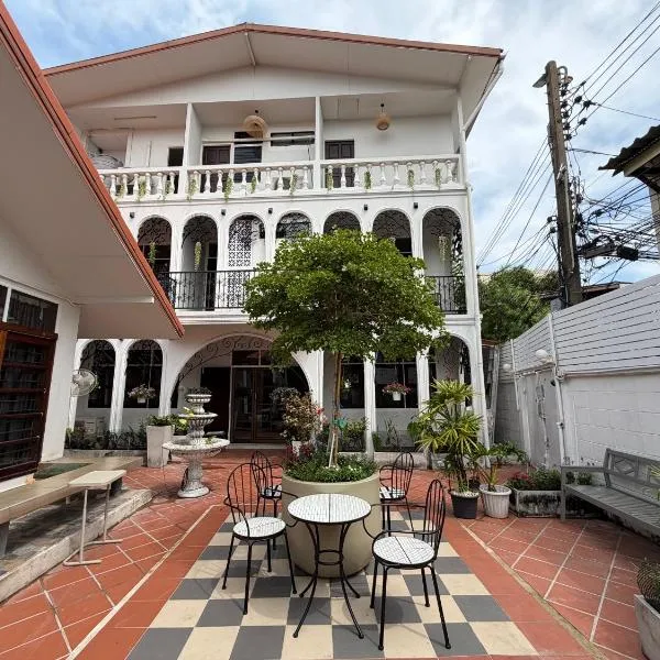 Bangkok Neighborhouse - Guesthouse – hotel w mieście Bangkok