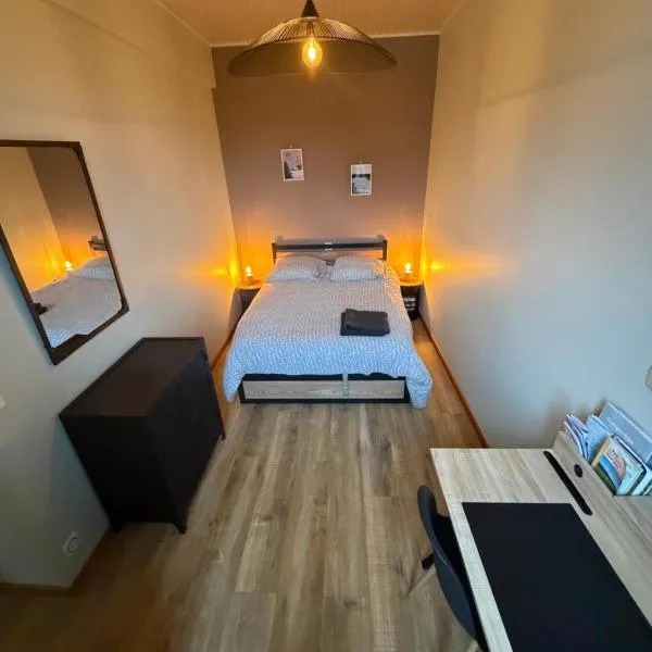 Le Maya Centre ville, hotel v destinaci Saint-Claude