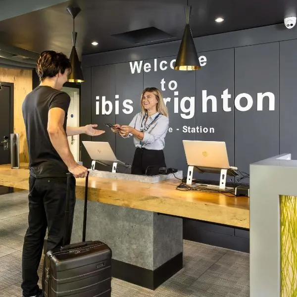 イビス ブライトン シティセンター ステーション（ibis Brighton City Centre - Station）、ブライトン＆ホーブのホテル