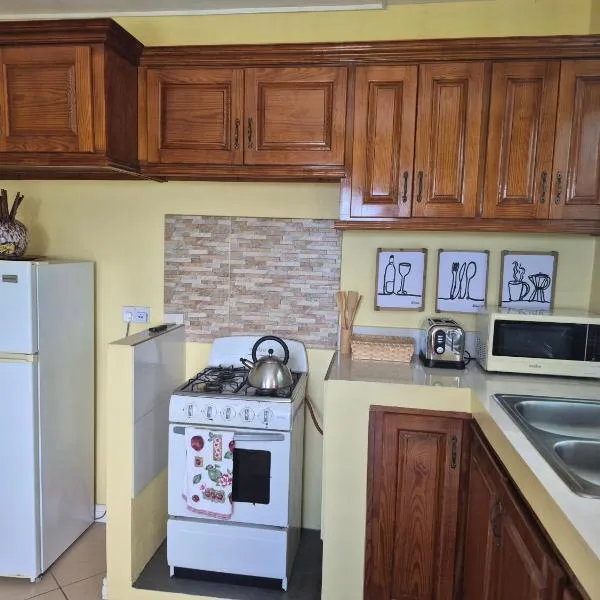 SK S Haven #1, отель в городе Кастри