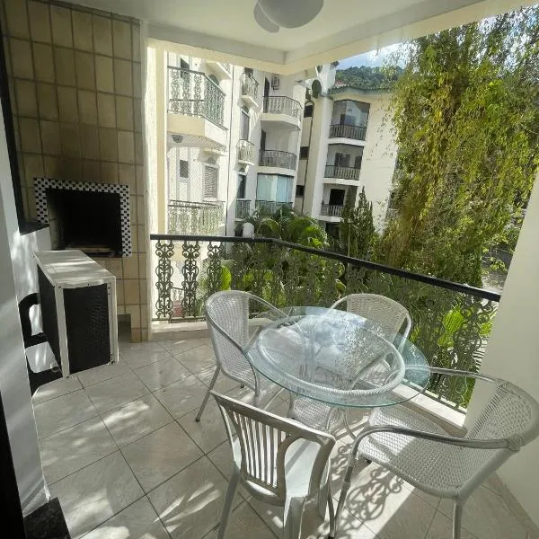 Toninhas - Condomínio Wembley Tênis F201，位于乌巴图巴的酒店