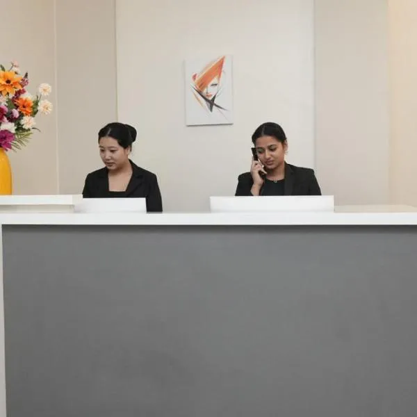 Ello Hotels, hotel a Bangalore