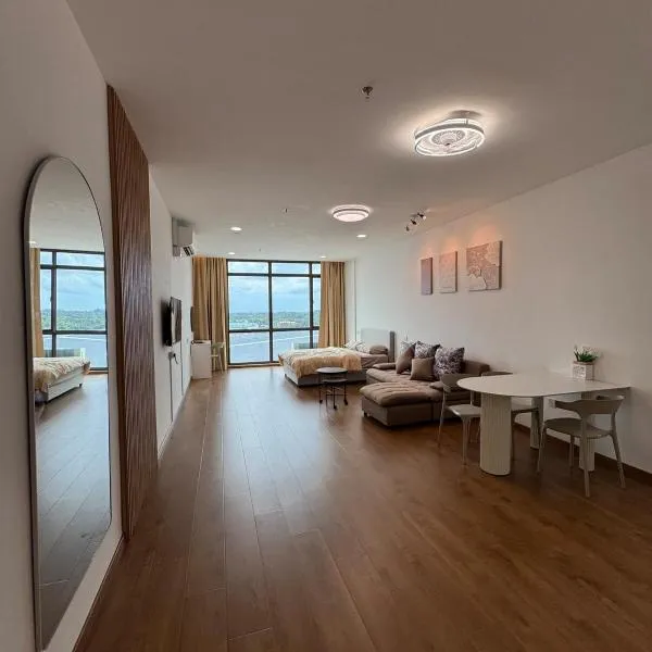 The Calm Corner Summermall, ξενοδοχείο σε Kota Samarahan