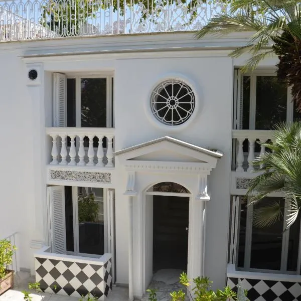 Muta House，位于索伦托的酒店