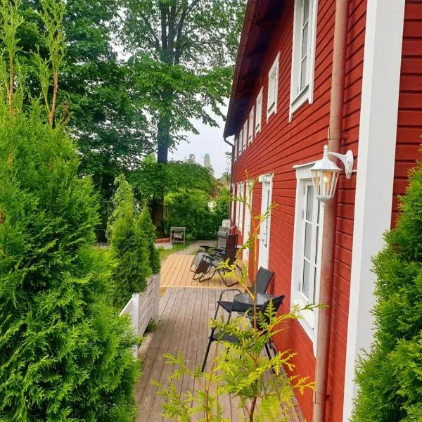 Semesterlägenheter 150m till Vänern, hotel ad Åmål