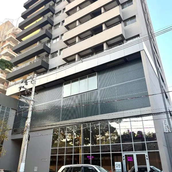 Studio Novíssimo Vila Olímpia! Ar Wifi TV LCD Academia CoWorking Pet Place Portaria 24h Guarda Malas! 10min Congonhas!, hotel in Sao Paulo