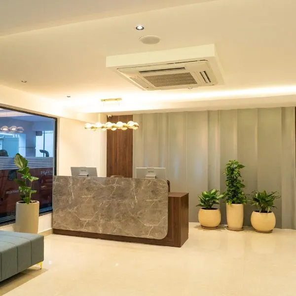 Vasatee Kondapur, ξενοδοχείο σε Kondapur