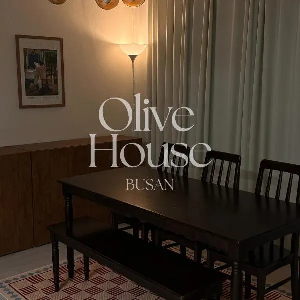 Olive House Busan Gwangalli Beach 4 Bedroom Stay, hotel in Busan