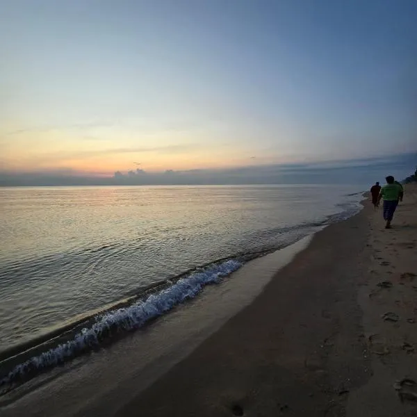 bira pata glamping, hotel v destinácii Marang