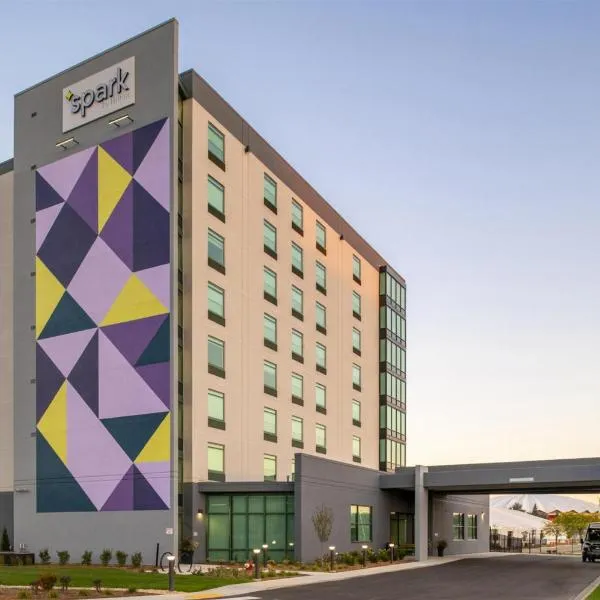 Spark By Hilton Madison Central, hotel v destinaci Madison