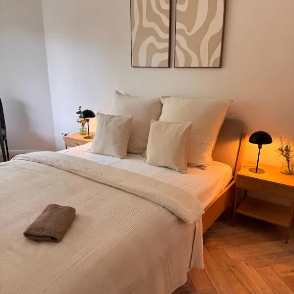 Cozy Apartment Beethoven mit Balkon, готель у місті Гердеке