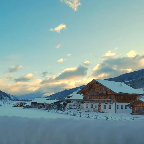 Hinkerhof，位于斯拉德明的酒店