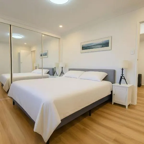 The Greenview Luxe Home - Hornsby, Hotel in Hornsby