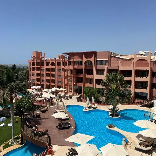 Africana Hotel & Spa, hotel em Borg El Arab