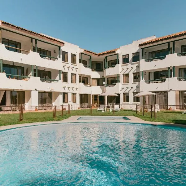 Apart Hotel Sendero del Sol, hotel v destinaci La Serena