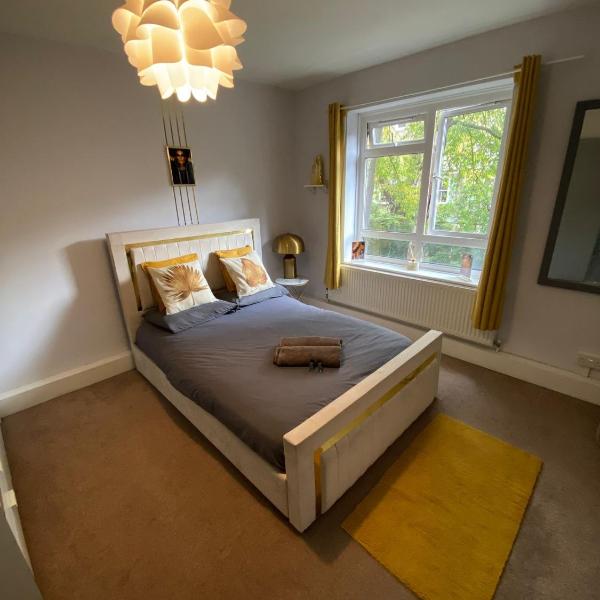 18K HOME FROM HOME, London