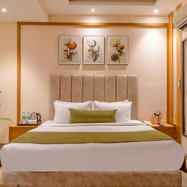 OPO Premium - Free Pickup delhi Airport、ニューデリーのホテル