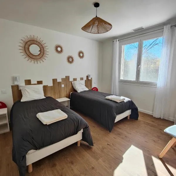 Gîte Amaren Bidea à Aroue, chez Simone et Manu, parfaitement sur le gr65, hotel Aroue városában