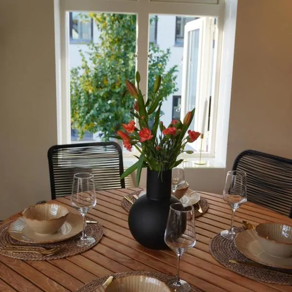 A Place To Stay Stavanger, apartment 5 - free parking-, hotel in Stavanger