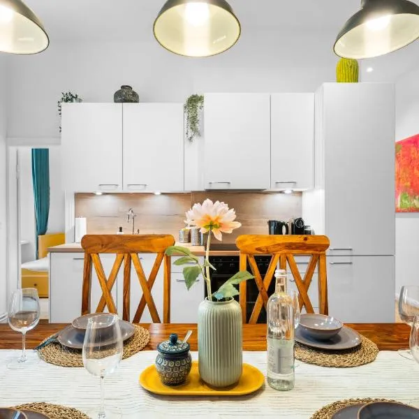 Loftly Kant99 - Zentral - 90m2 - Self Check-In - 300 Mbit, hotel Berlinben