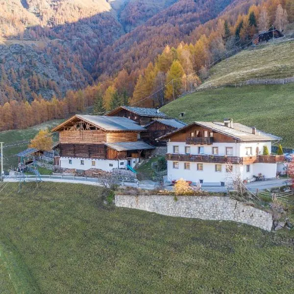 Untervernatsch Fewo Enzian, hotel v destinaci Senales