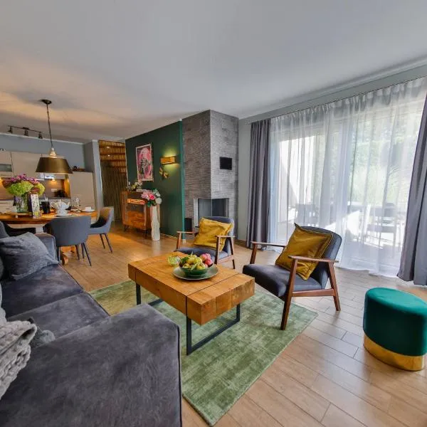 Green Eagle Lodge, hotel in Göhren-Lebbin