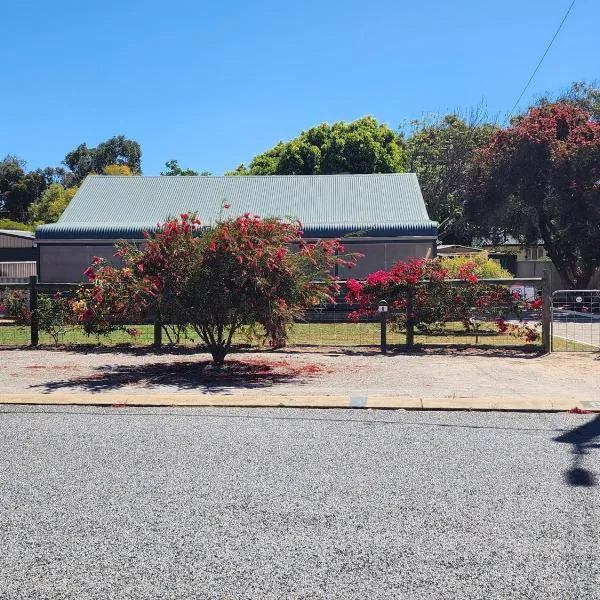 Bottlebrush Retreat Geraldton、ジェラルトンのホテル