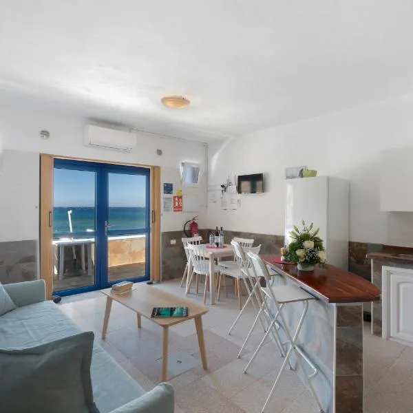 Apartamentos Playa Azul - 3, Hotel in Vallehermoso